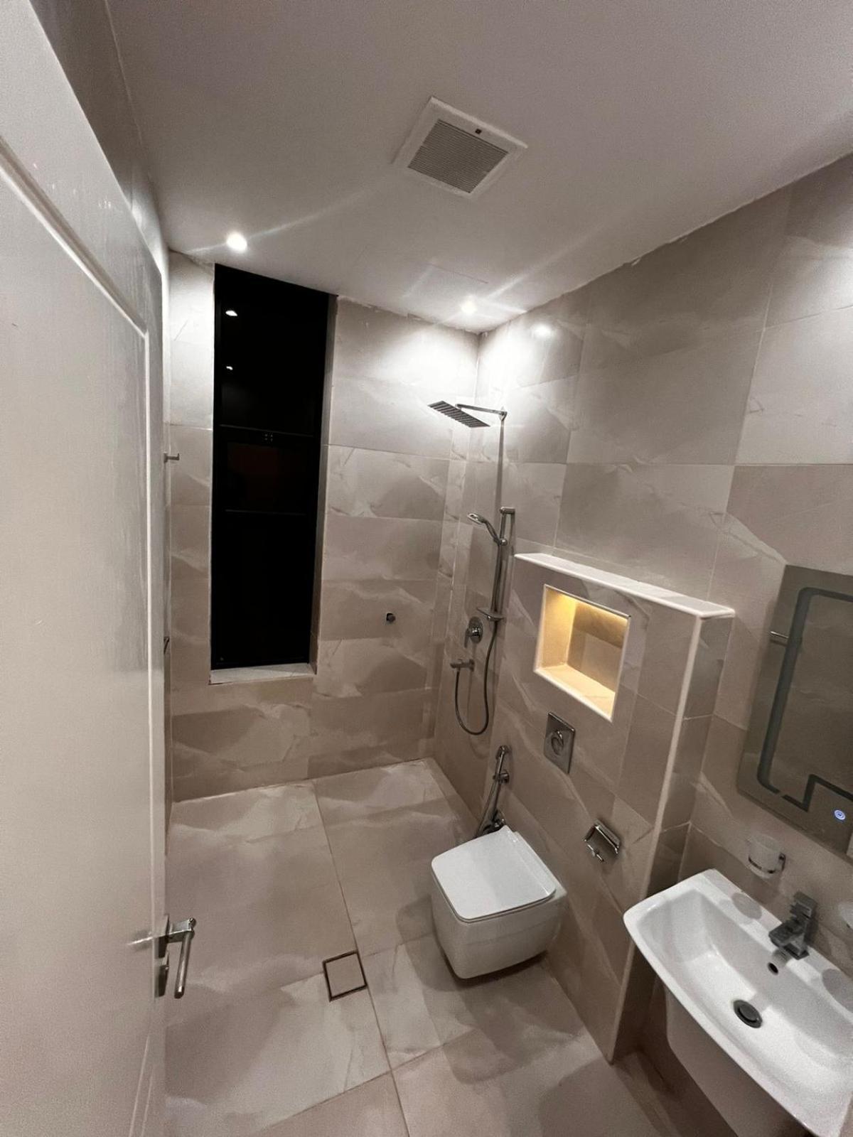 عمارة فارس نجد بالنرجس *